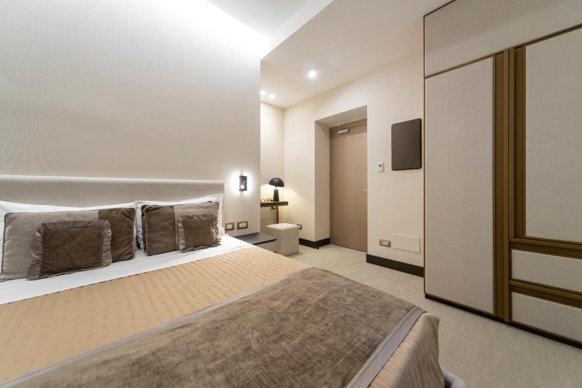 ซาน คาร์โล สวีต Hotel โรม ภายนอก รูปภาพ