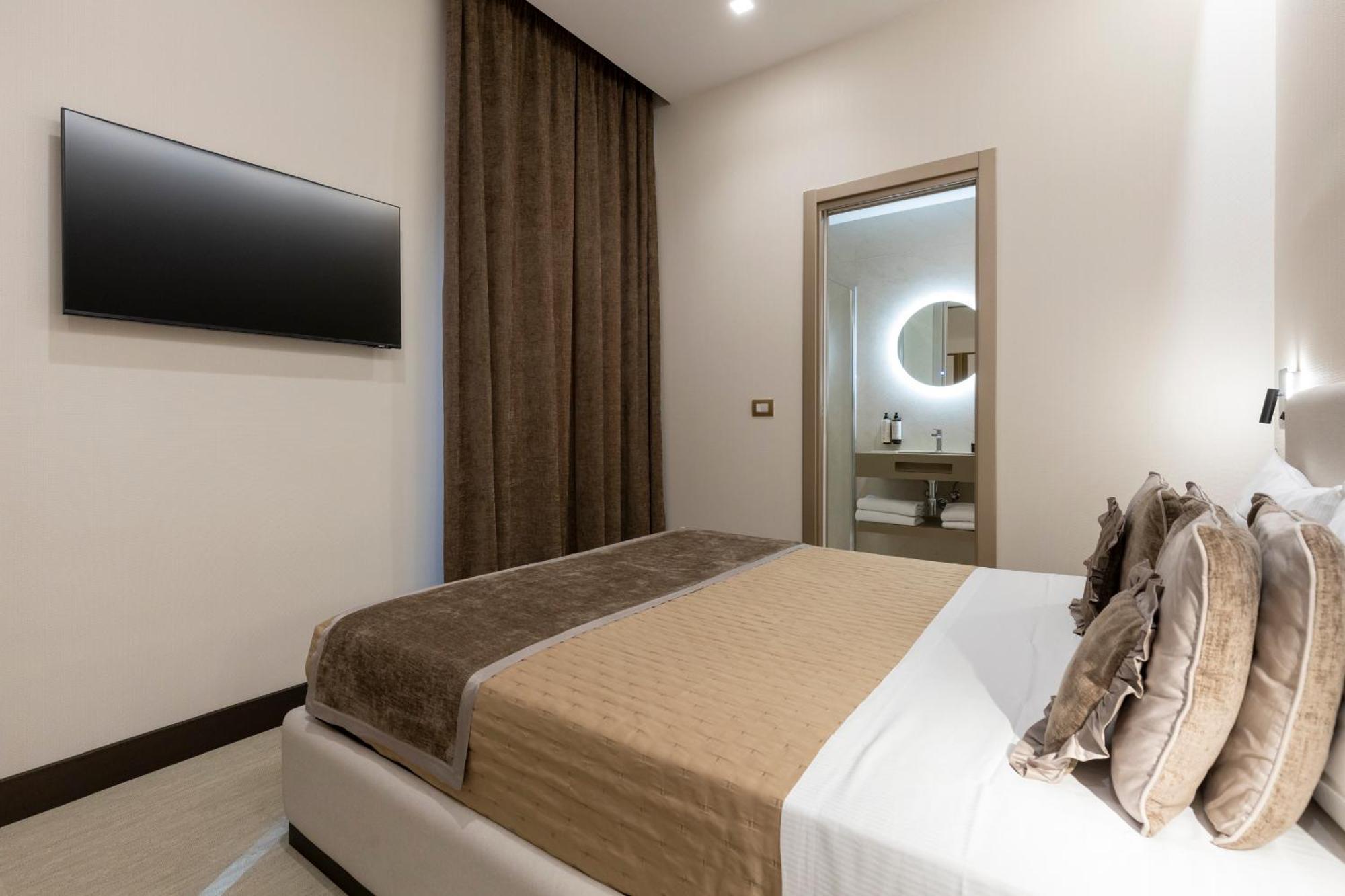 ซาน คาร์โล สวีต Hotel โรม ภายนอก รูปภาพ